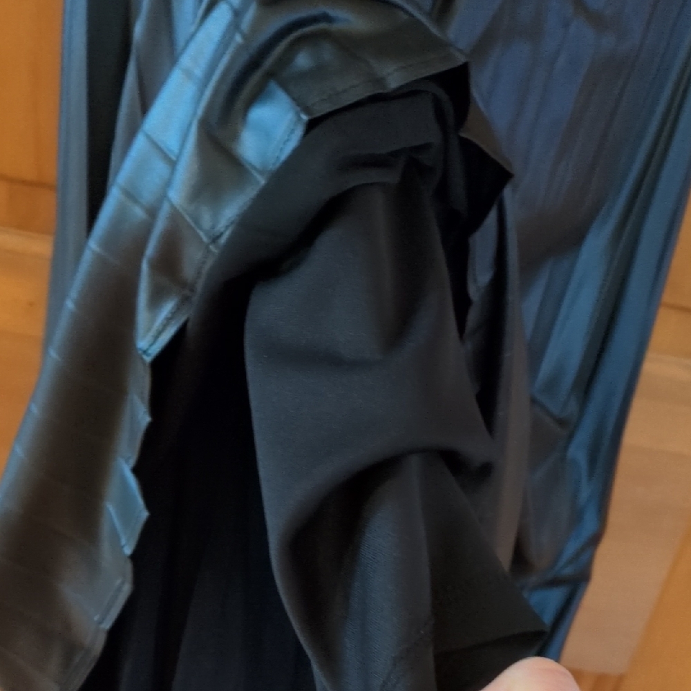NWOT! Grace Elements Shiny Black Pleated Leather Look A-Line Skirt Size Medium - Picture 7 of 12